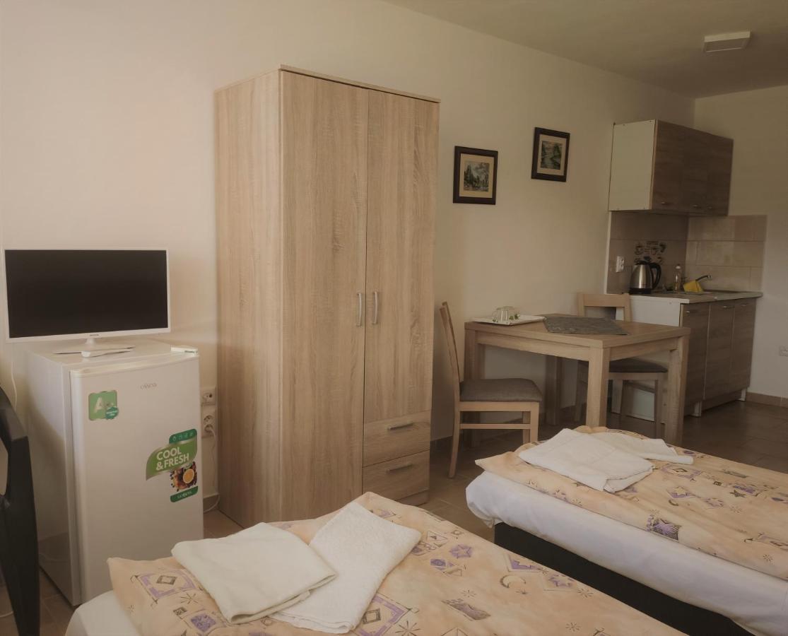 Penzion Maria Vrbov Ngoại thất bức ảnh